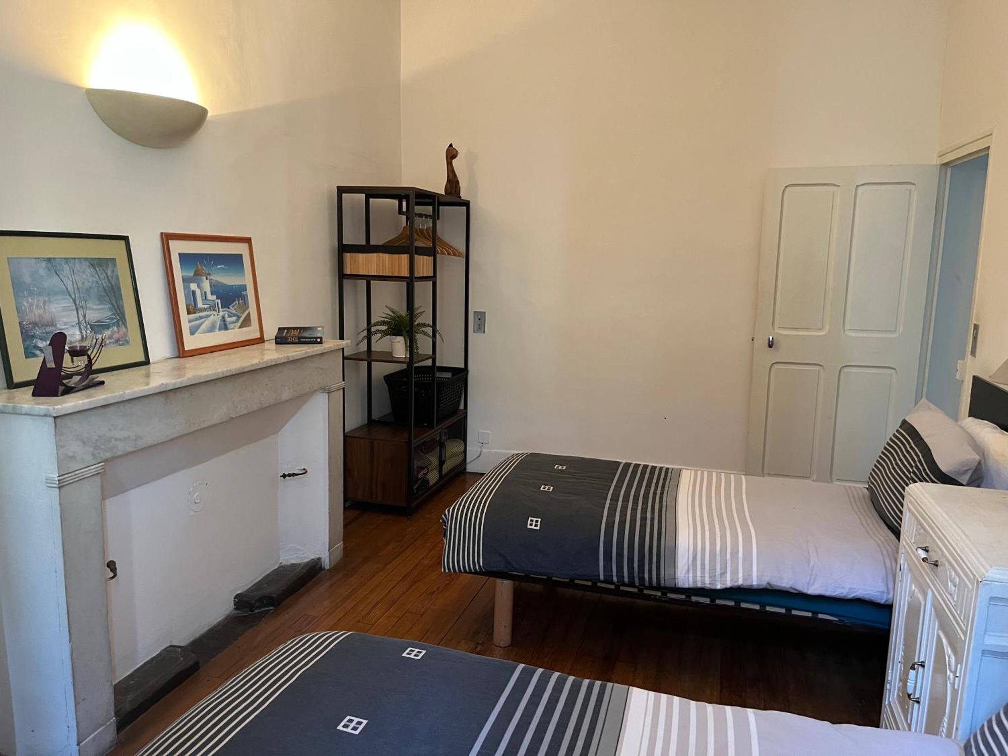 Le Charles IX Apartman Roussillon  Kültér fotó